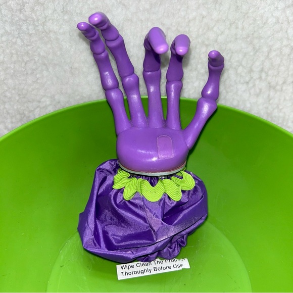 Gemmy Halloween candy bowl green motion activated sound & movement Target 2010 - Picture 4 of 15